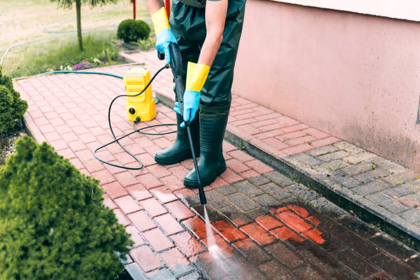 Professional Pressure Washing in Four Bridges, OH